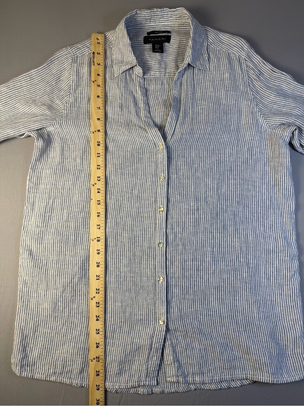 100% Linen Tahari Women’s Blue & White Striped Button-Up Shirt Oversized Size M - Picture 3 of 6